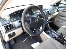 2014 Honda Accord LX White Sedan 2.4L AT #A23696